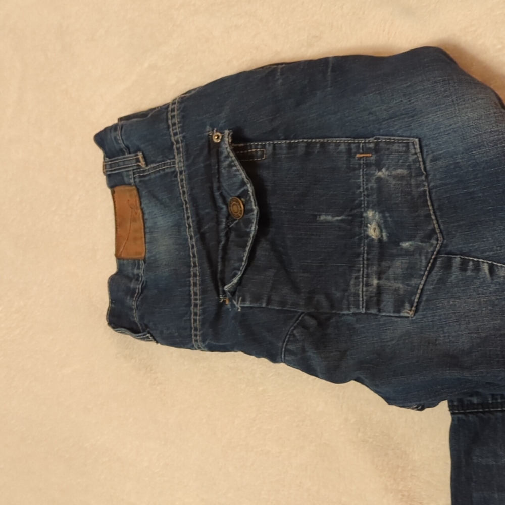 L.A.B. Blue Jeans - Picture 2 of 2